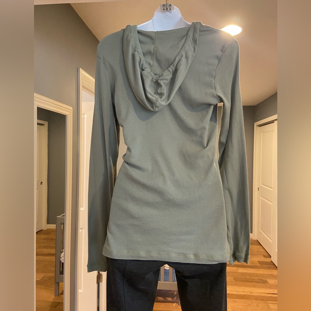 ExOfficio Bugs Away Lightweight Pullover. - Picture 3 of 11